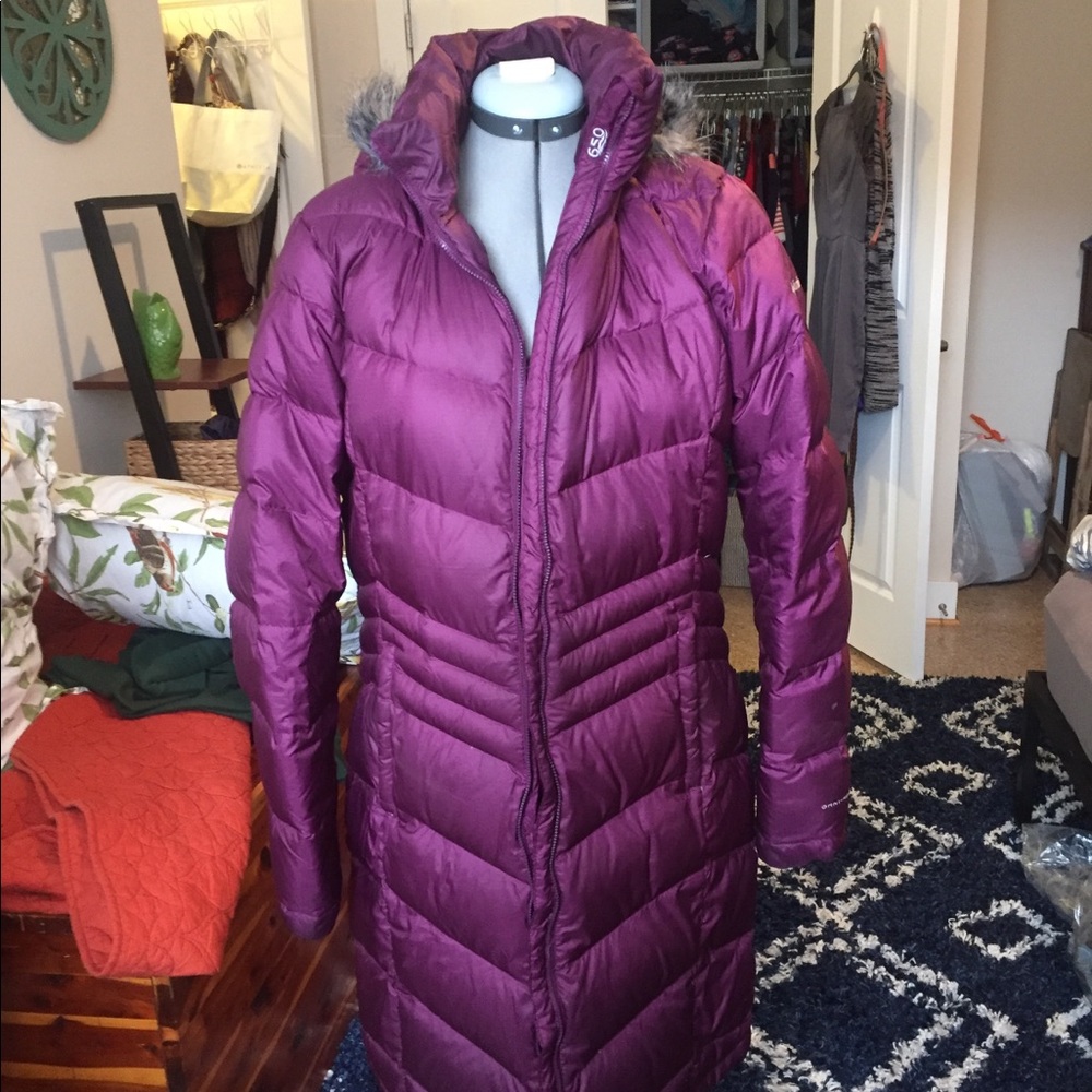 Knee-length Columbia Omniheat down coat